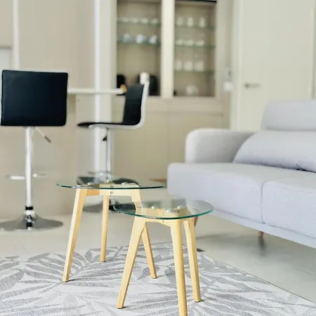 Апартаменты Le Carre Croisette - Duplex Terrasse Centre *