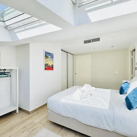 Апартаменты Le Carre Croisette - Duplex Terrasse Centre Канны