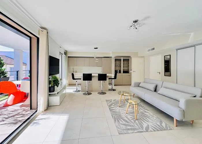 Le Carre Croisette - Duplex Terrasse Centre Lägenhet