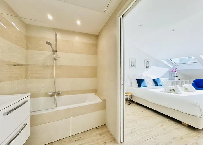 Le Carre Croisette - Duplex Terrasse Centre Apartman *